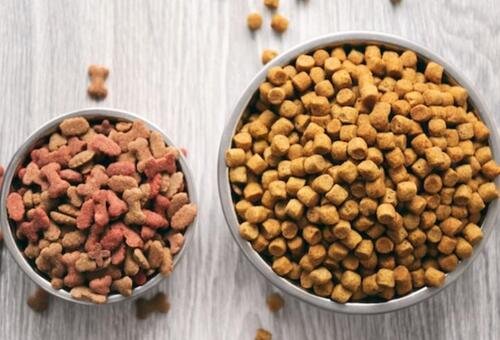 sieving pet food