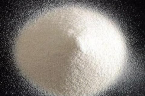 sifting sodium alginate